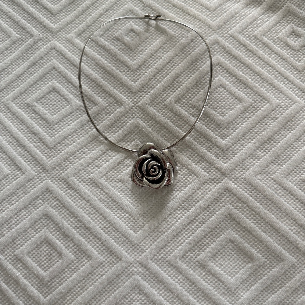 Elegant Rose Pendant Necklace Sterling Silver 925  New! $150 Beautiful detail!